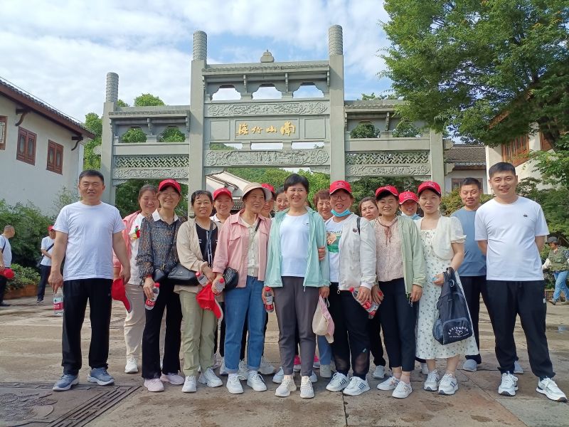 2023年东平金马公司赴泰州常州南京旅游团